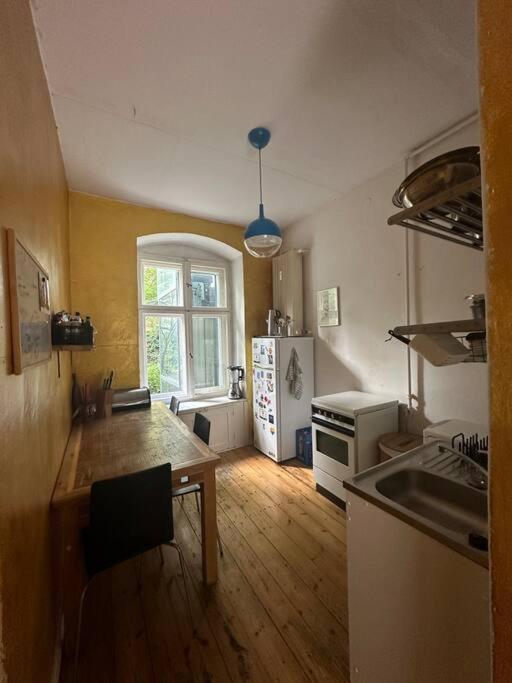 Grosses Apartment Am Kudamm Berlin Zewnętrze zdjęcie