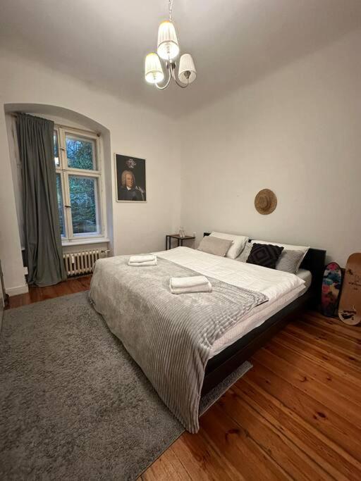 Grosses Apartment Am Kudamm Berlin Zewnętrze zdjęcie